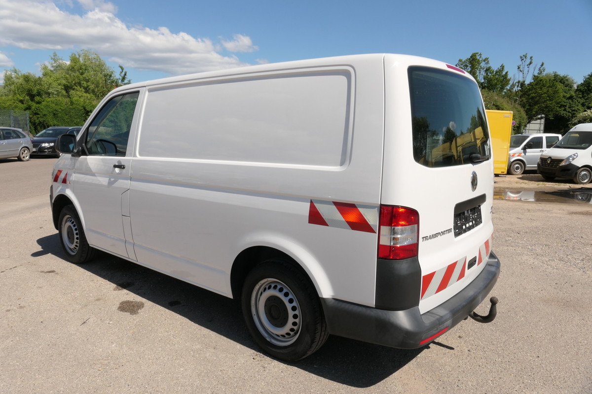 VW T5 2.0 TDI 4Motion 3-Sitzer KLIMA AHK Werkstatte - Gesloten bestelwagen: afbeelding 5 VW T5 2.0 TDI 4Motion 3-Sitzer KLIMA AHK Werkstatte - Gesloten bestelwagen: afbeelding 5