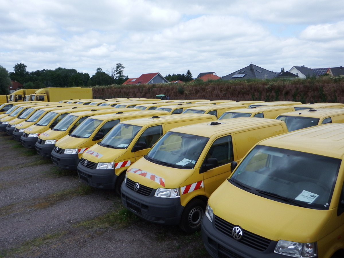 VW T5 Transporter 1.9 TDI 2-Sitzer PARKTRONIK 2xSCH - Kleine bestelwagen: afbeelding 1 VW T5 Transporter 1.9 TDI 2-Sitzer PARKTRONIK 2xSCH - Kleine bestelwagen: afbeelding 1