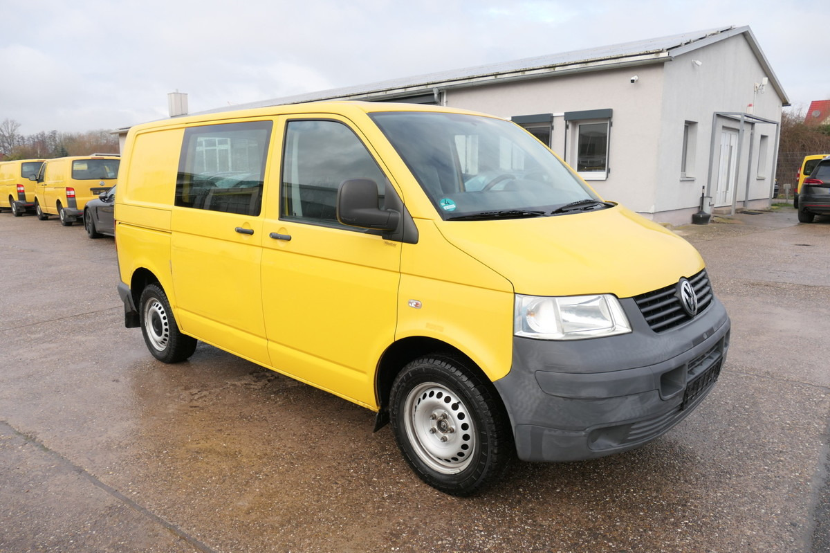 VW T5 Transporter 1.9 TDI PARKTRONIK 2xSCHIEBETÜR - Kleine bestelwagen: afbeelding 2 VW T5 Transporter 1.9 TDI PARKTRONIK 2xSCHIEBETÜR - Kleine bestelwagen: afbeelding 2