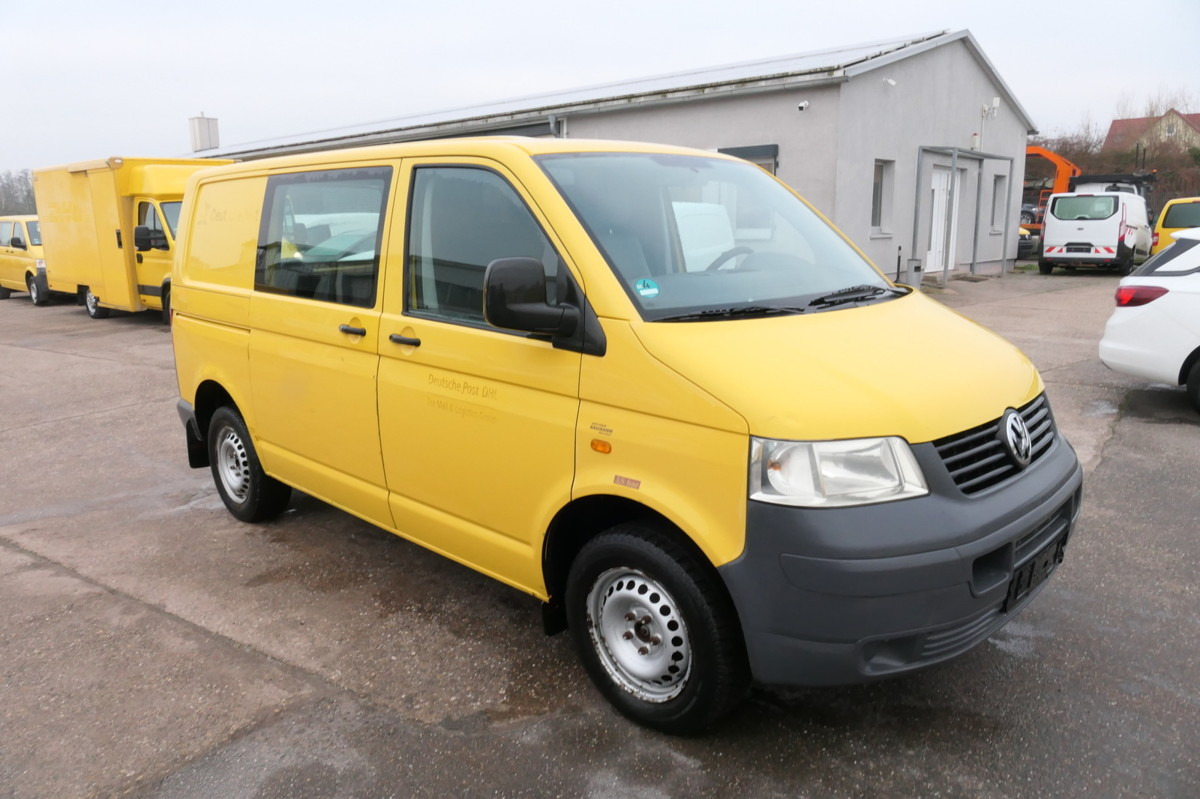 VW T5 Transporter 1.9 TDI PARKTRONIK 2xSCHIEBETÜR - Kleine bestelwagen: afbeelding 3 VW T5 Transporter 1.9 TDI PARKTRONIK 2xSCHIEBETÜR - Kleine bestelwagen: afbeelding 3