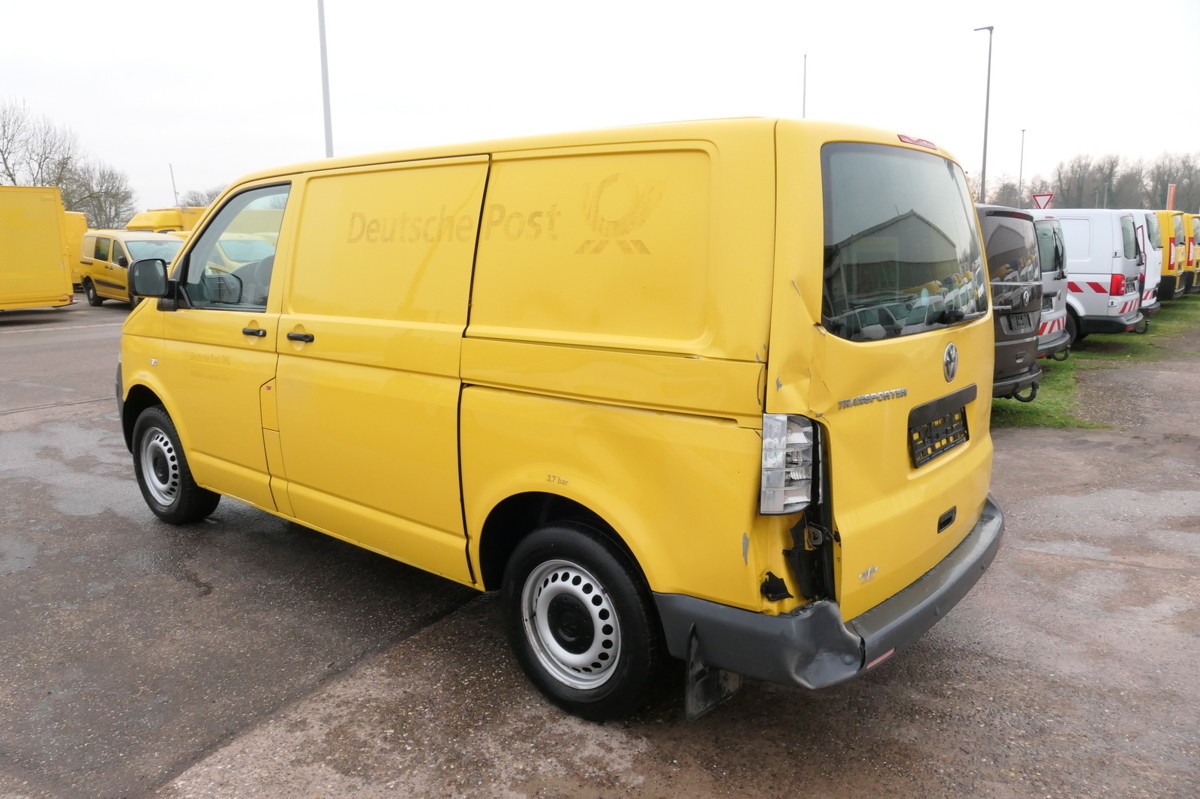 VW T5 Transporter 1.9 TDI PARKTRONIK 2xSCHIEBETÜR S - Kleine bestelwagen: afbeelding 5 VW T5 Transporter 1.9 TDI PARKTRONIK 2xSCHIEBETÜR S - Kleine bestelwagen: afbeelding 5