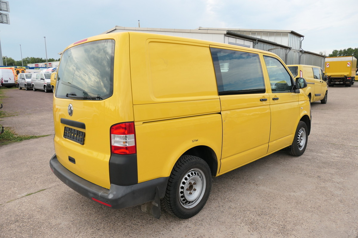 VW T5 Transporter 2.0 TDI COC - Kleine bestelwagen: afbeelding 4 VW T5 Transporter 2.0 TDI COC - Kleine bestelwagen: afbeelding 4