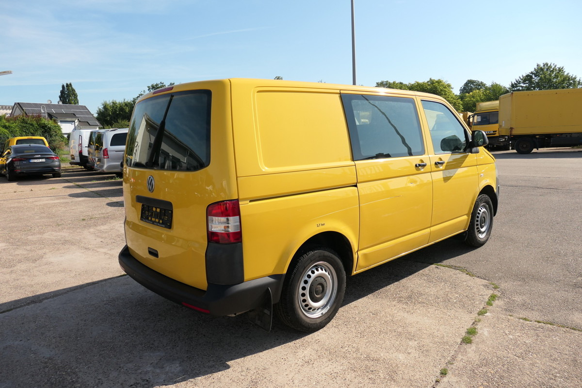 VW T5 Transporter 2.0 TDI COC - Kleine bestelwagen: afbeelding 4 VW T5 Transporter 2.0 TDI COC - Kleine bestelwagen: afbeelding 4