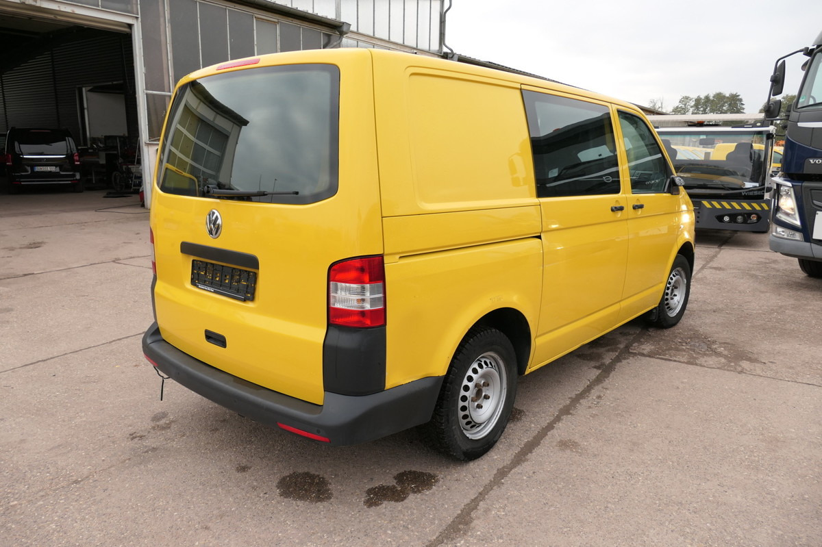 VW T5 Transporter 2.0 TDI EURO-5 CoC PARKTRONIK - Kleine bestelwagen: afbeelding 4 VW T5 Transporter 2.0 TDI EURO-5 CoC PARKTRONIK - Kleine bestelwagen: afbeelding 4