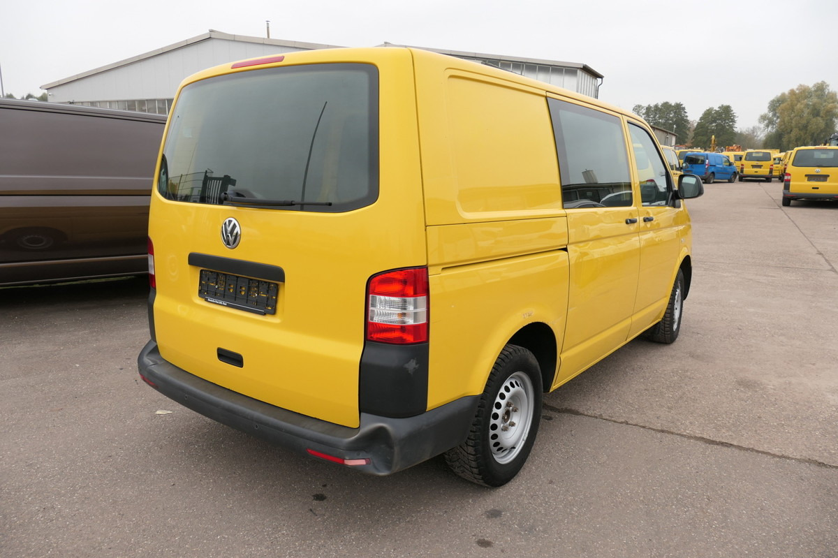 VW T5 Transporter 2.0 TDI EURO-5 CoC PARKTRONIK - Kleine bestelwagen: afbeelding 5 VW T5 Transporter 2.0 TDI EURO-5 CoC PARKTRONIK - Kleine bestelwagen: afbeelding 5