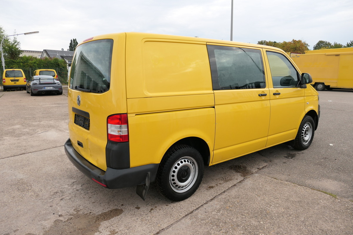 VW T5 Transporter 2.0 TDI EURO-5 CoC PARKTRONIK - Kleine bestelwagen: afbeelding 4 VW T5 Transporter 2.0 TDI EURO-5 CoC PARKTRONIK - Kleine bestelwagen: afbeelding 4