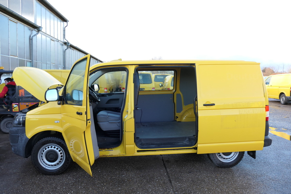 Kleine bestelwagen VW T5 Transporter 2.0 TDI PARKTRONIK EURO-5 2xSCHIE: afbeelding 10 Kleine bestelwagen VW T5 Transporter 2.0 TDI PARKTRONIK EURO-5 2xSCHIE: afbeelding 10