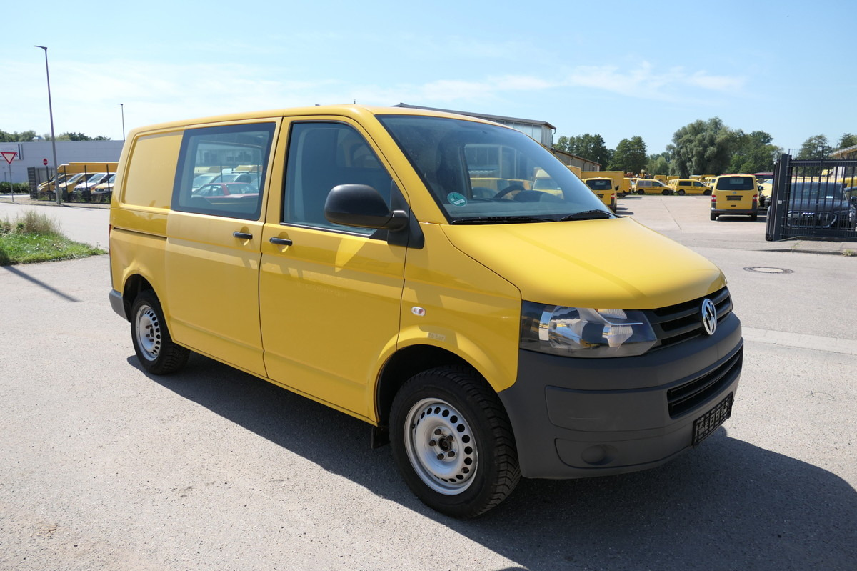 VW T5 Transporter 2.0 TDI PARKTRONIK EURO-5 2xSCHIE - Kleine bestelwagen: afbeelding 3 VW T5 Transporter 2.0 TDI PARKTRONIK EURO-5 2xSCHIE - Kleine bestelwagen: afbeelding 3