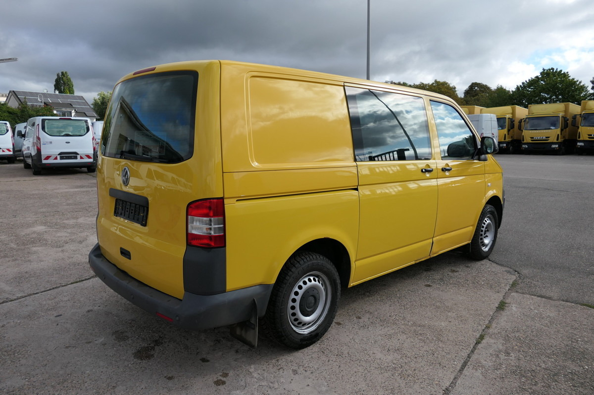 VW T5 Transporter 2.0 TDI PARKTRONIK EURO-5 2xSCHIE - Kleine bestelwagen: afbeelding 3 VW T5 Transporter 2.0 TDI PARKTRONIK EURO-5 2xSCHIE - Kleine bestelwagen: afbeelding 3
