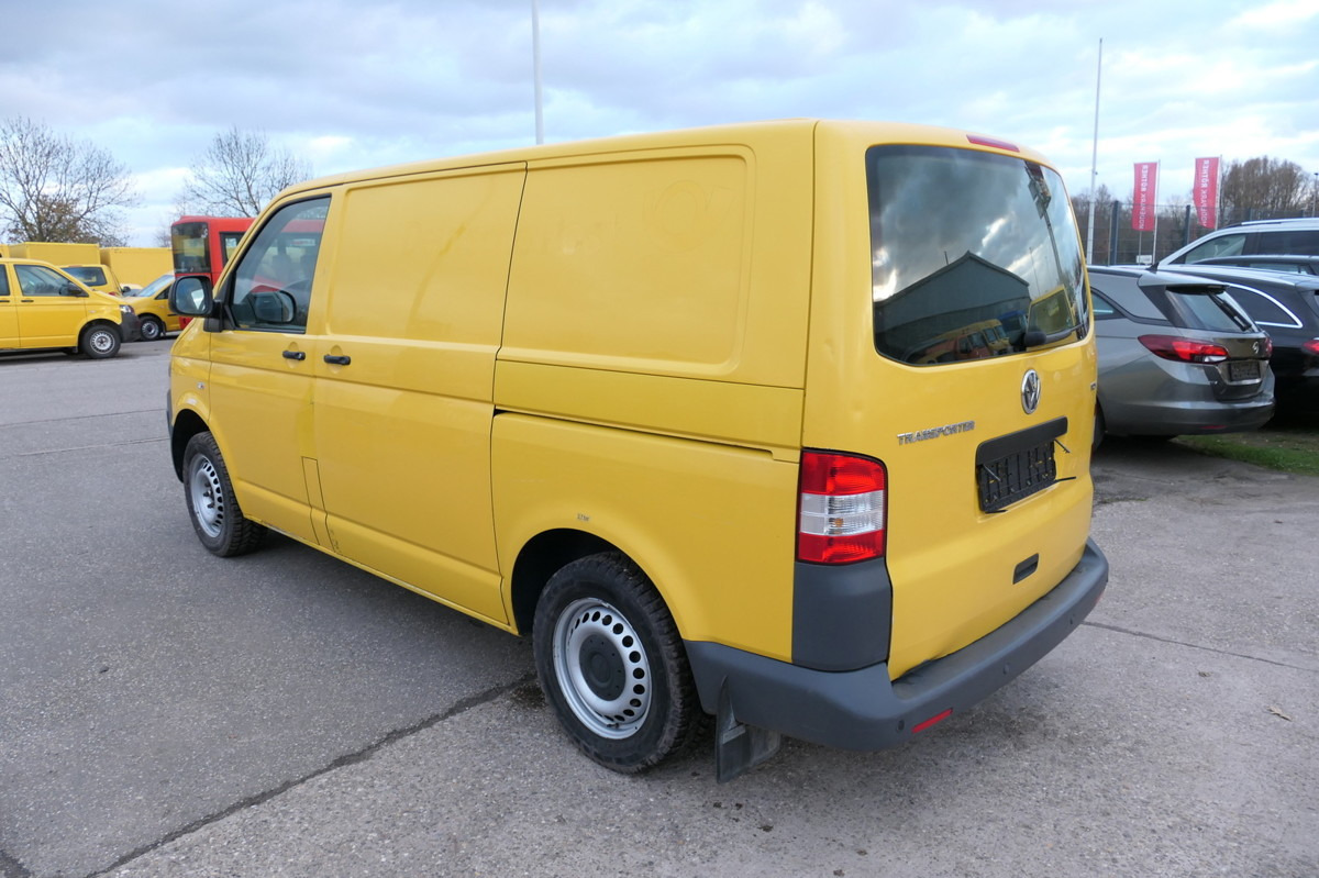 VW T5 Transporter 2.0 TDI PARKTRONIK EURO-5 2xSCHIE - Kleine bestelwagen: afbeelding 5 VW T5 Transporter 2.0 TDI PARKTRONIK EURO-5 2xSCHIE - Kleine bestelwagen: afbeelding 5