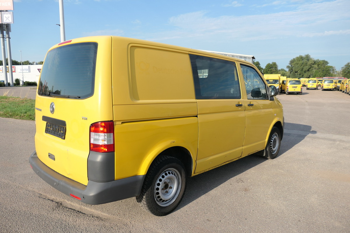 VW T5 Transporter 2.0 TDI PARKTRONIK EURO-5 2xSCHIE - Kleine bestelwagen: afbeelding 4 VW T5 Transporter 2.0 TDI PARKTRONIK EURO-5 2xSCHIE - Kleine bestelwagen: afbeelding 4