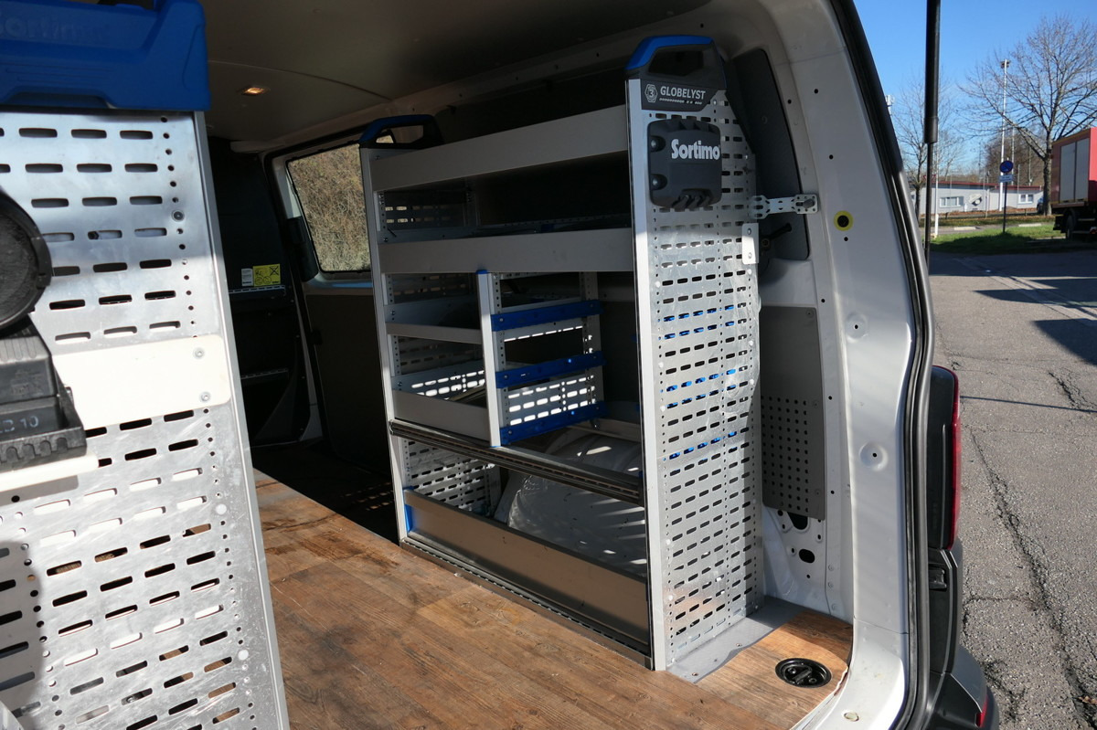 VW T6 Transporter 2.0 TDI lang 4Motion 3Sitzer AHK - Kleine bestelwagen: afbeelding 1 VW T6 Transporter 2.0 TDI lang 4Motion 3Sitzer AHK - Kleine bestelwagen: afbeelding 1