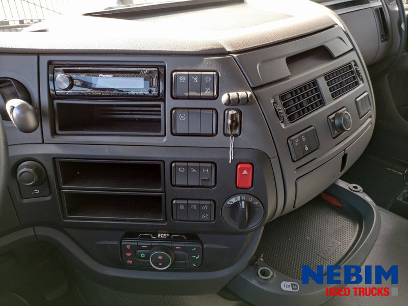 DAF XF450 6x2 FTG - 493.069Km - ADR/VLG-AT - Trekker: afbeelding 4 DAF XF450 6x2 FTG - 493.069Km - ADR/VLG-AT - Trekker: afbeelding 4