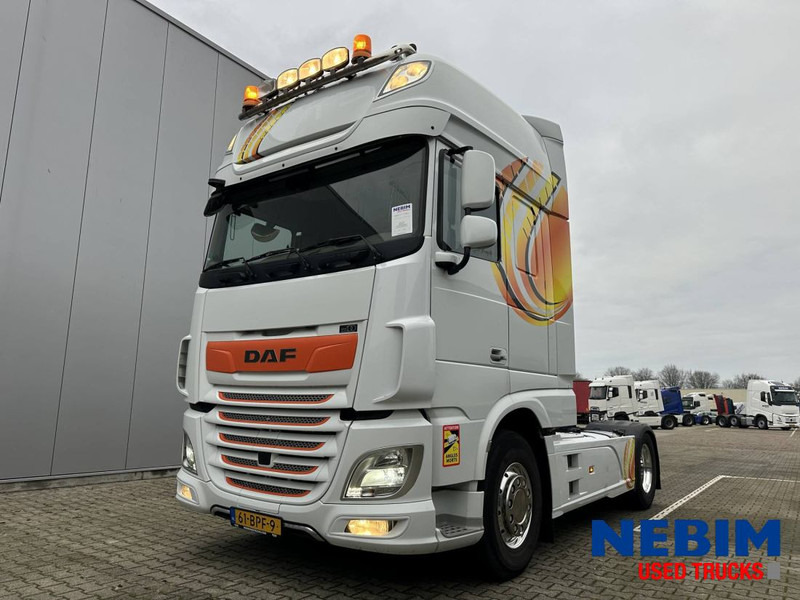 DAF XF480 4x2 - 688.836km - leather interior - Parking airco - Trekker: afbeelding 1 DAF XF480 4x2 - 688.836km - leather interior - Parking airco - Trekker: afbeelding 1