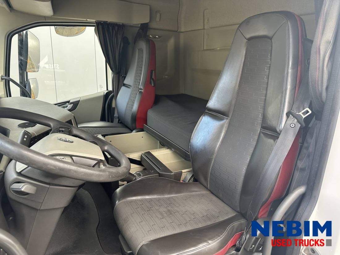 Volvo FH 420 4X2 - 587.750km - Trekker: afbeelding 3 Volvo FH 420 4X2 - 587.750km - Trekker: afbeelding 3