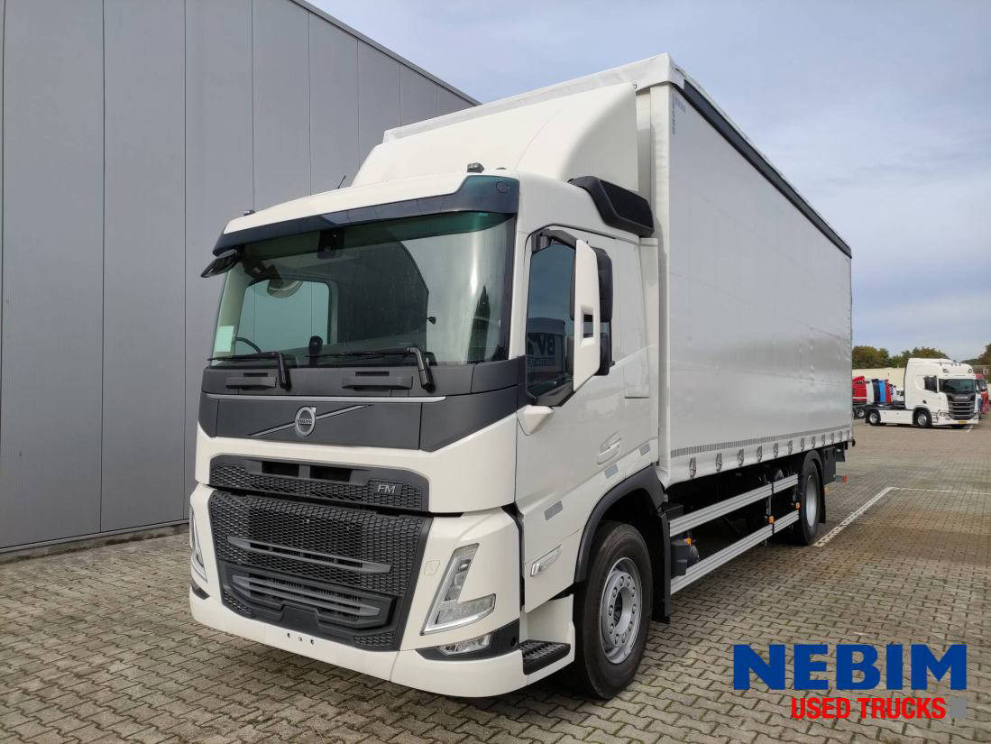 Volvo FM 330 4X2 - Schuifzeilen vrachtwagen: afbeelding 1 Volvo FM 330 4X2 - Schuifzeilen vrachtwagen: afbeelding 1