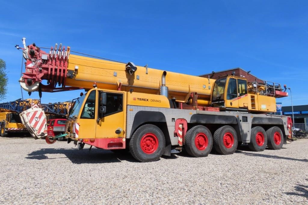 Terex-Demag AC 140 - Alle terrein kraan: afbeelding 1 Terex-Demag AC 140 - Alle terrein kraan: afbeelding 1