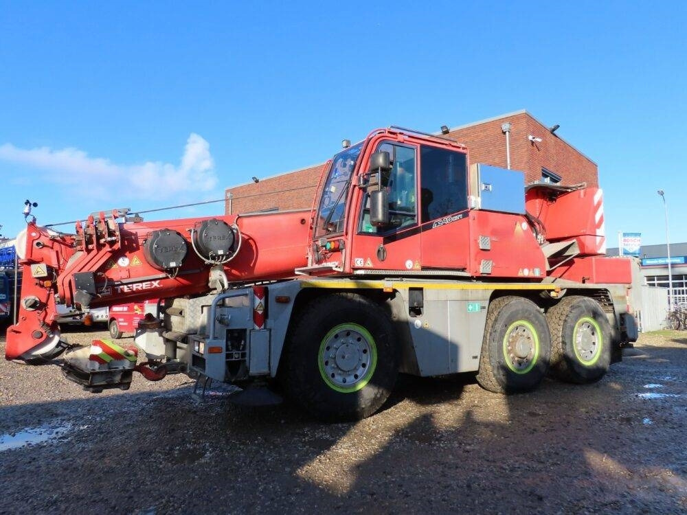 Terex Demag AC 40 City - Alle terrein kraan: afbeelding 1 Terex Demag AC 40 City - Alle terrein kraan: afbeelding 1