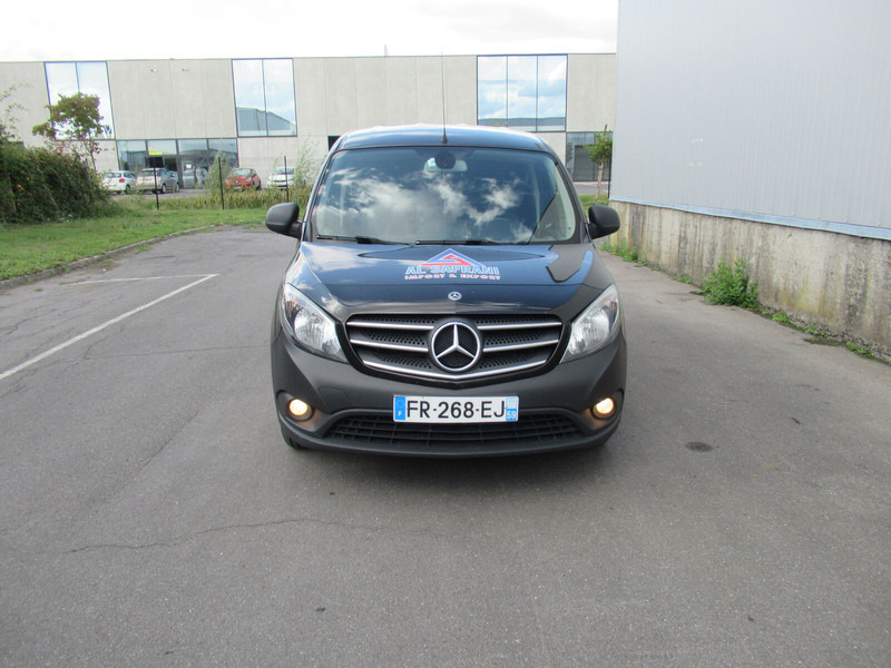 Mercedes-Benz Citan 111 - Gesloten bestelwagen: afbeelding 2 Mercedes-Benz Citan 111 - Gesloten bestelwagen: afbeelding 2