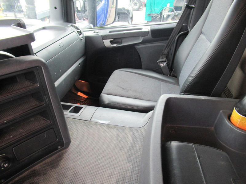 Schuifzeilen vrachtwagen Scania p310: afbeelding 15