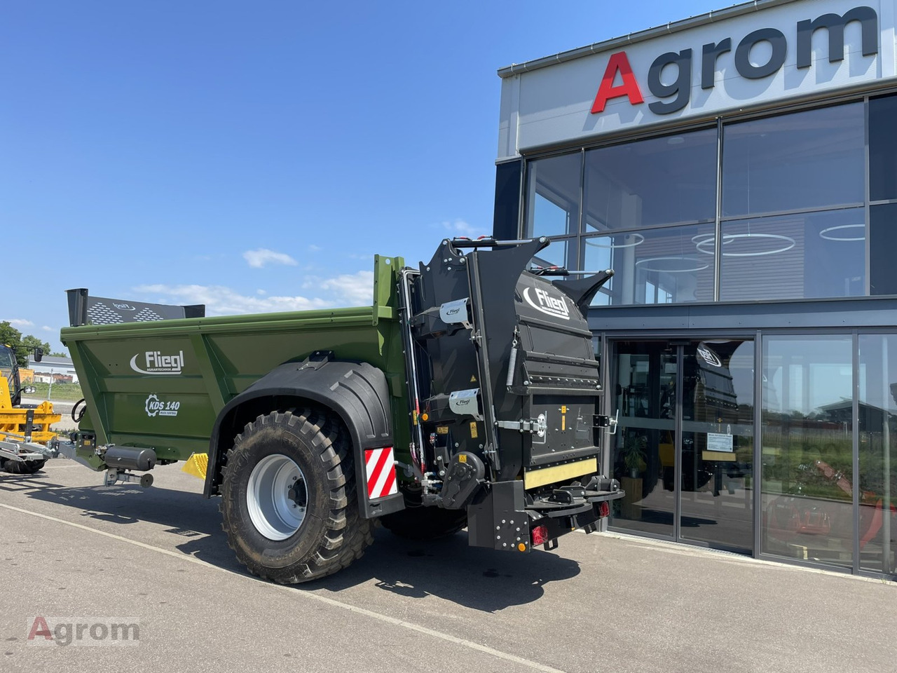 Fliegl KDS 140 Muck Control - Mestverspreider: afbeelding 4 Fliegl KDS 140 Muck Control - Mestverspreider: afbeelding 4