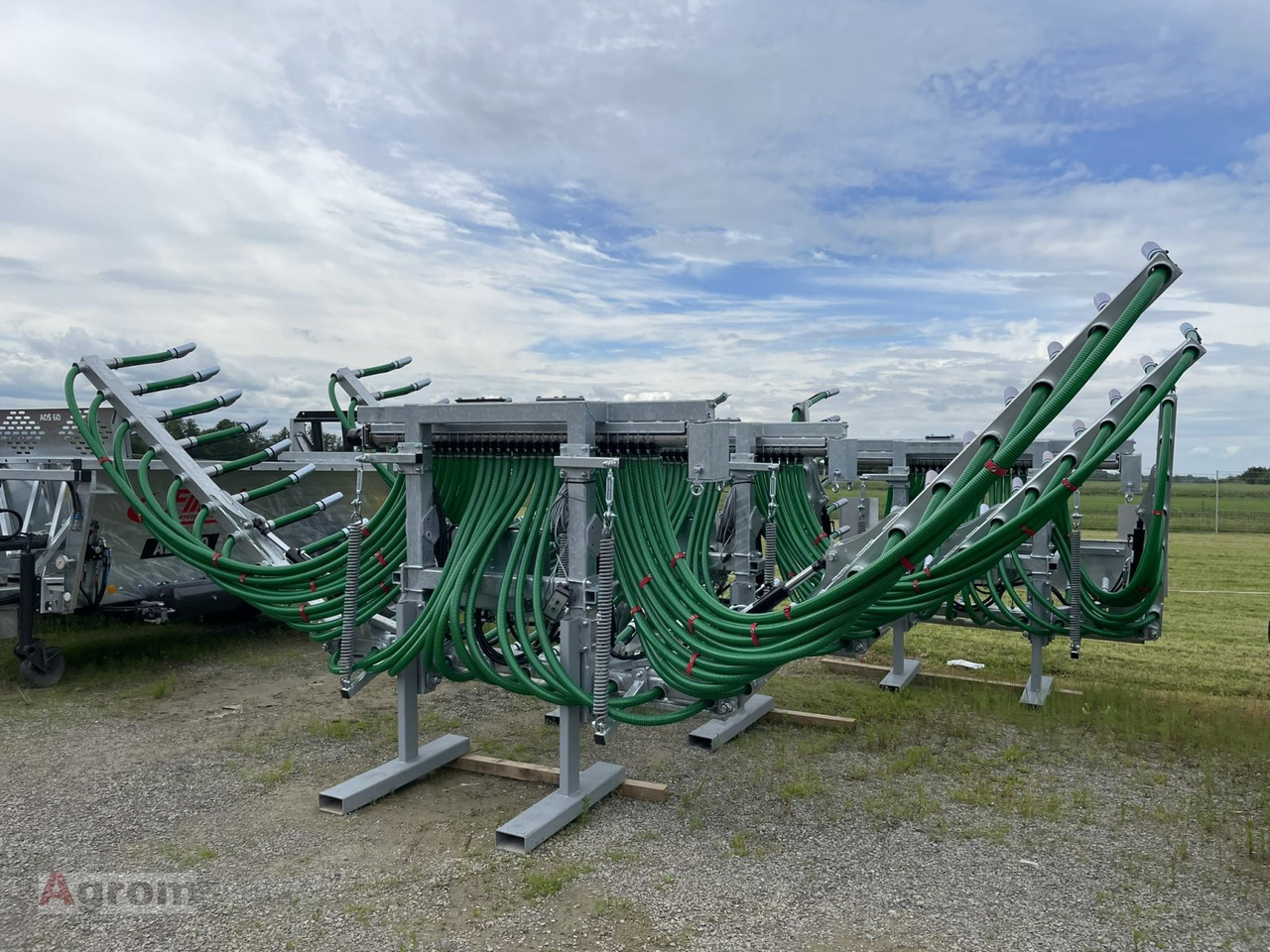 Fliegl Schleppschuhverteiler Compact 7,5 m - Bemester: afbeelding 2 Fliegl Schleppschuhverteiler Compact 7,5 m - Bemester: afbeelding 2