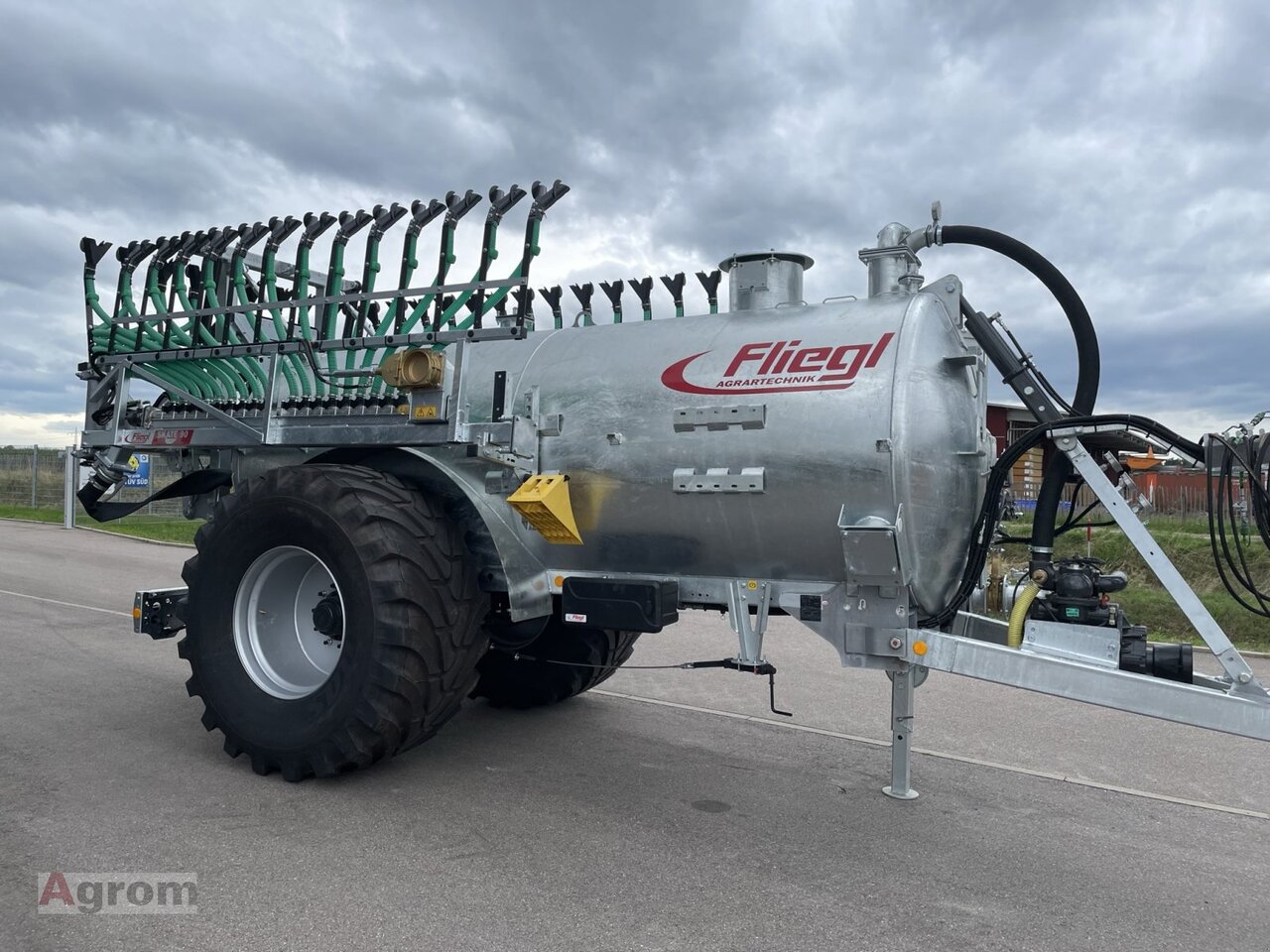 Fliegl VFW 8600 + Skate 90 - Mesttank: afbeelding 5 Fliegl VFW 8600 + Skate 90 - Mesttank: afbeelding 5