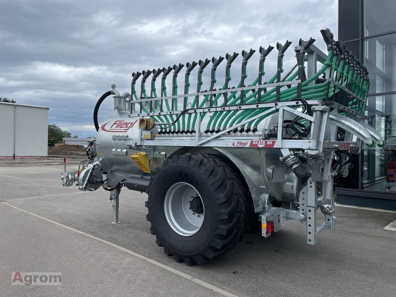 Fliegl VFW 8600 + Skate 90 - Mesttank: afbeelding 3 Fliegl VFW 8600 + Skate 90 - Mesttank: afbeelding 3