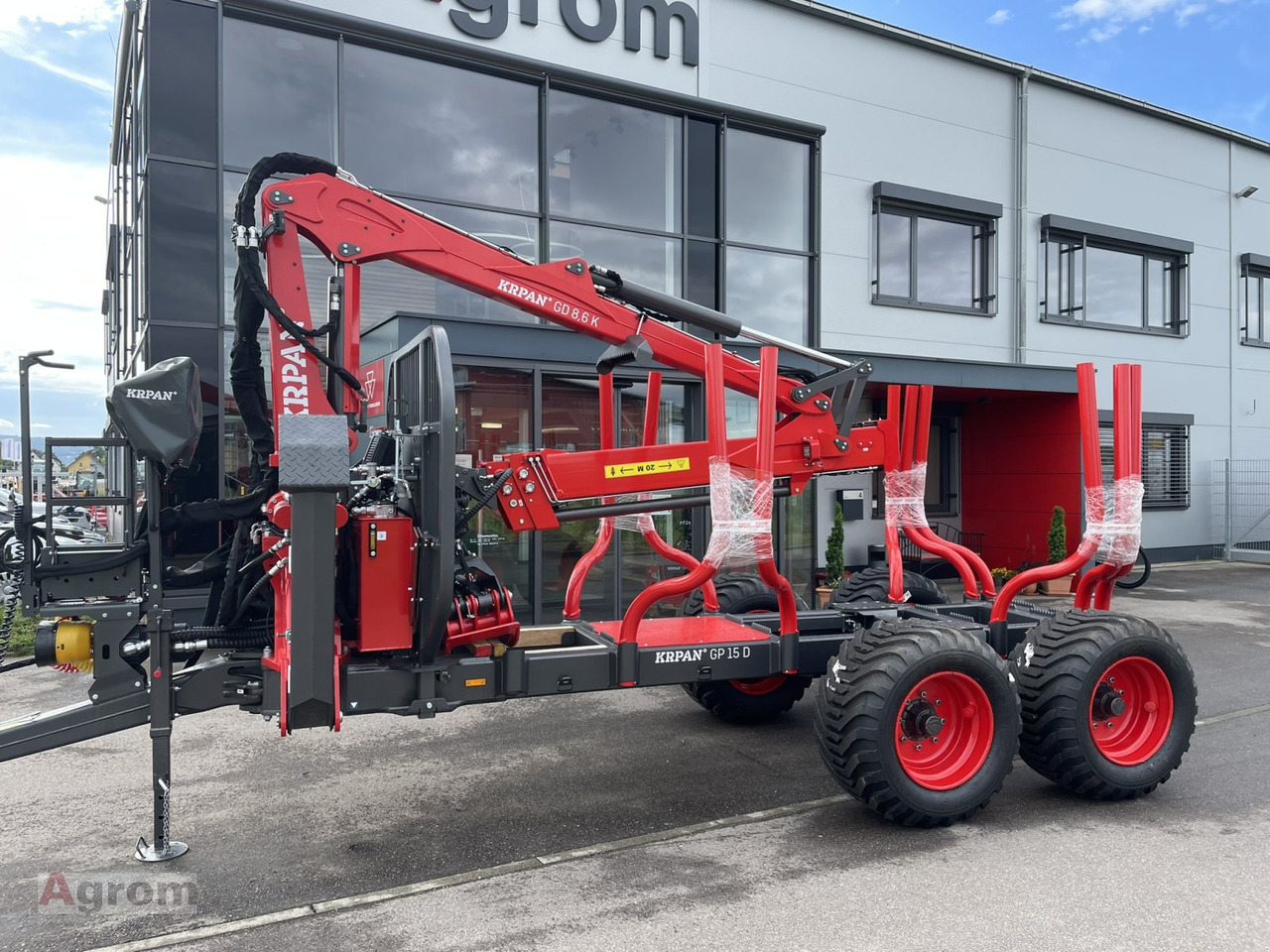 Krpan GP 15 D + Kran 8,6 K - Uitrijwagen: afbeelding 2 Krpan GP 15 D + Kran 8,6 K - Uitrijwagen: afbeelding 2