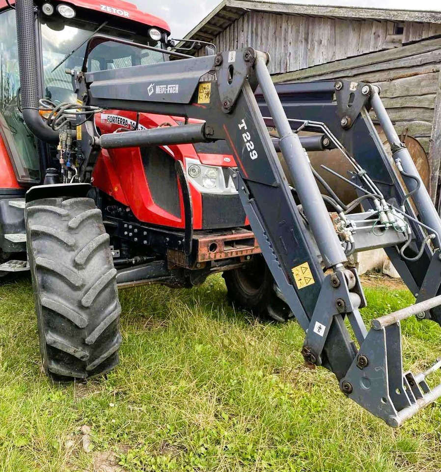 Zetor Forterra 140 - Tractor: afbeelding 3 Zetor Forterra 140 - Tractor: afbeelding 3