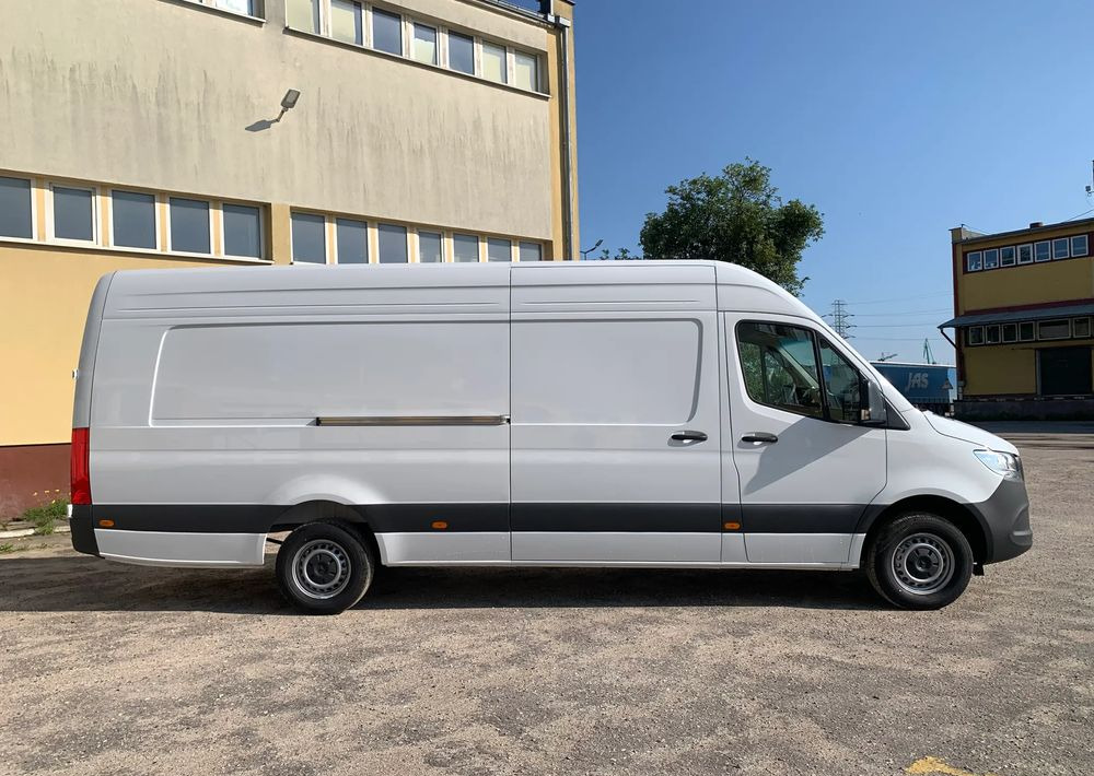 Mercedes-Benz SPRINTER 317 CDI Furgon PRO - Gesloten bestelwagen: afbeelding 4 Mercedes-Benz SPRINTER 317 CDI Furgon PRO - Gesloten bestelwagen: afbeelding 4