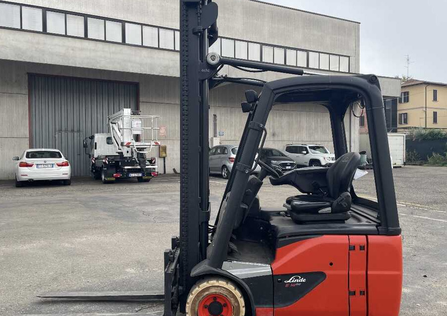 Linde E 14-02 (3000 ore lavoro) - Elektrische heftruck: afbeelding 4 Linde E 14-02 (3000 ore lavoro) - Elektrische heftruck: afbeelding 4