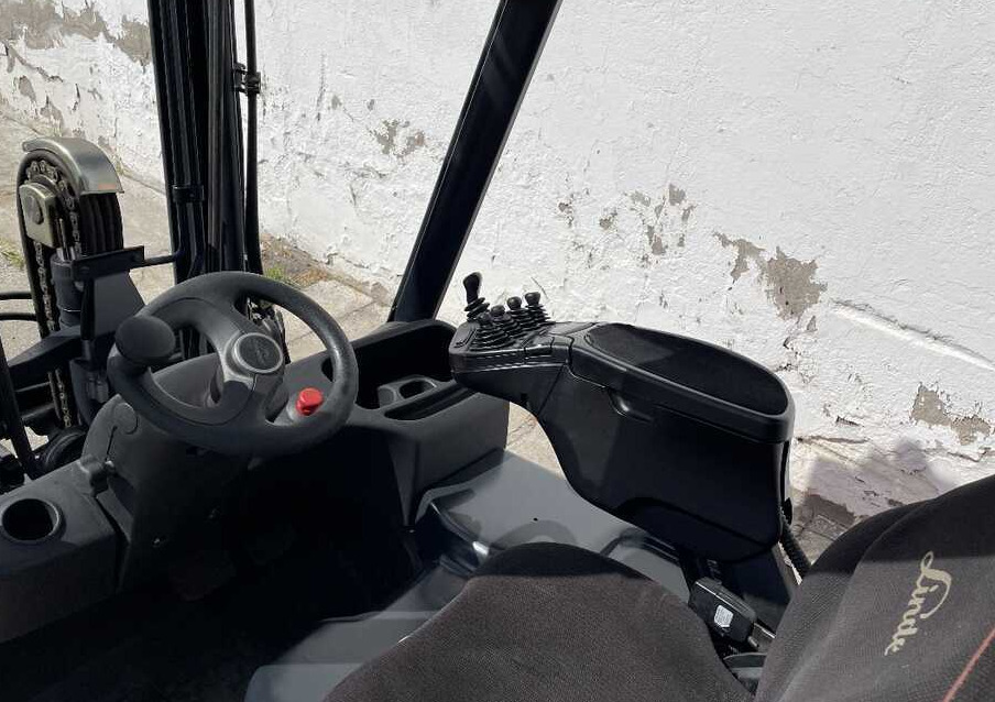 Linde E 16 P-02 - Elektrische heftruck: afbeelding 5 Linde E 16 P-02 - Elektrische heftruck: afbeelding 5