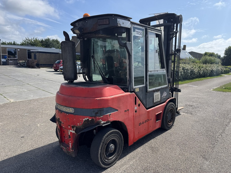 Dantruck Heden 8440 DG - Diesel heftruck: afbeelding 4 Dantruck Heden 8440 DG - Diesel heftruck: afbeelding 4
