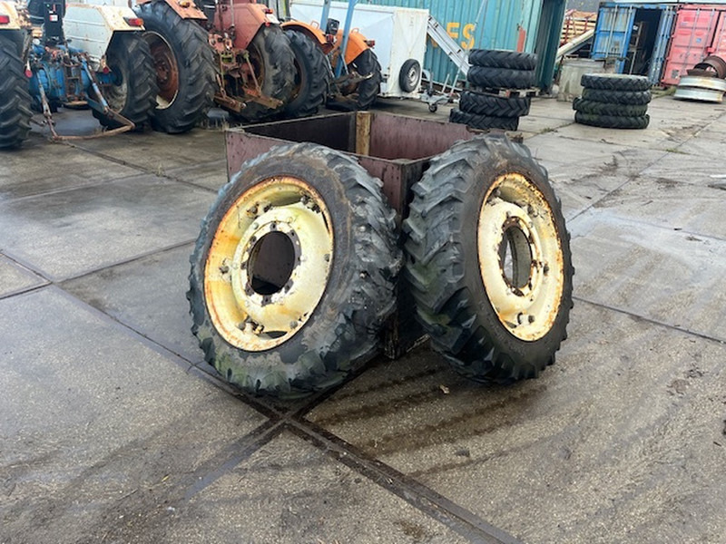 Firestone 11.2 R28 - Velg: afbeelding 1 Firestone 11.2 R28 - Velg: afbeelding 1