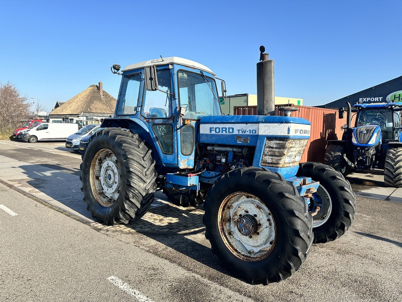 Ford TW-10 - Tractor: afbeelding 3 Ford TW-10 - Tractor: afbeelding 3