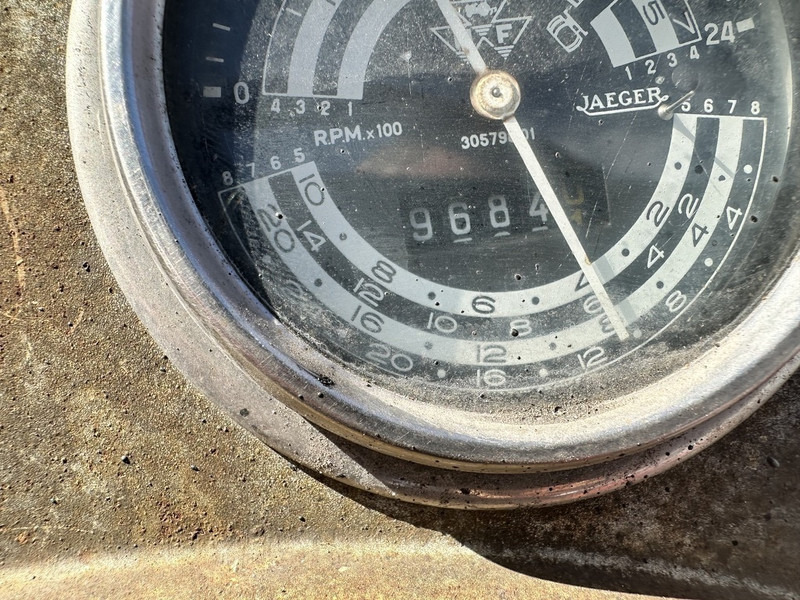 Massey Ferguson 165 - Tractor: afbeelding 5 Massey Ferguson 165 - Tractor: afbeelding 5