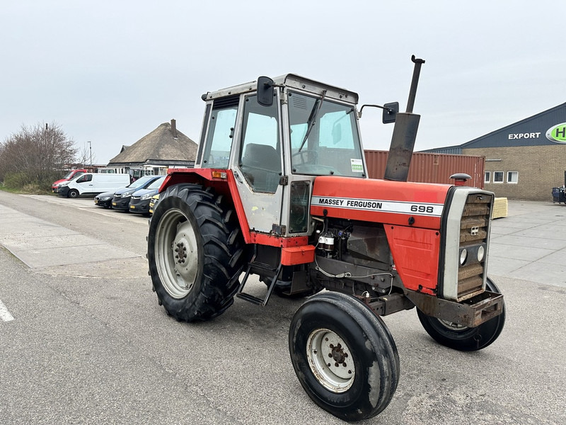 Massey Ferguson 698 - Tractor: afbeelding 3 Massey Ferguson 698 - Tractor: afbeelding 3