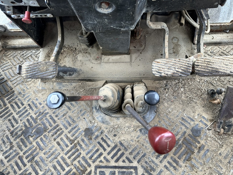 Tractor Massey Ferguson 698: afbeelding 7