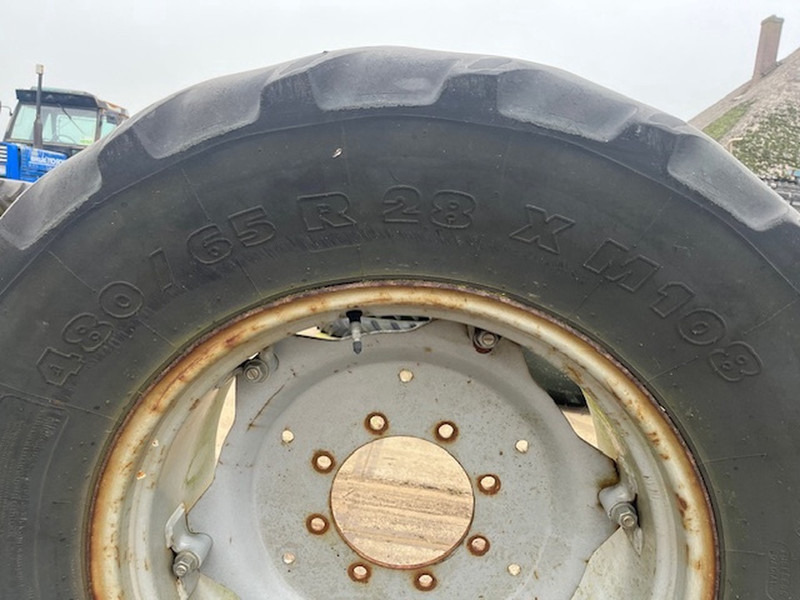 Michelin 480\65 R28 X M100 - Velg: afbeelding 2 Michelin 480\65 R28 X M100 - Velg: afbeelding 2