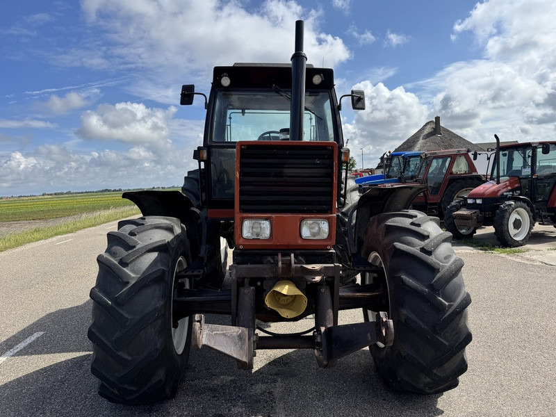New Holland 180-90 DT - Tractor: afbeelding 2 New Holland 180-90 DT - Tractor: afbeelding 2