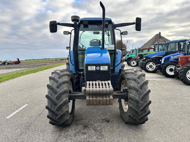 New Holland TS90 - Tractor: afbeelding 2 New Holland TS90 - Tractor: afbeelding 2
