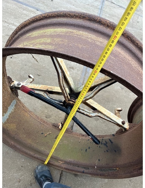 Onbekend 12X40 - Velg: afbeelding 4 Onbekend 12X40 - Velg: afbeelding 4