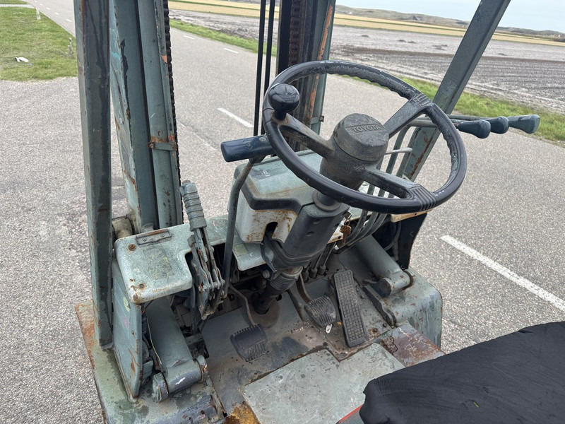 Toyota FD25D - Diesel heftruck: afbeelding 4 Toyota FD25D - Diesel heftruck: afbeelding 4