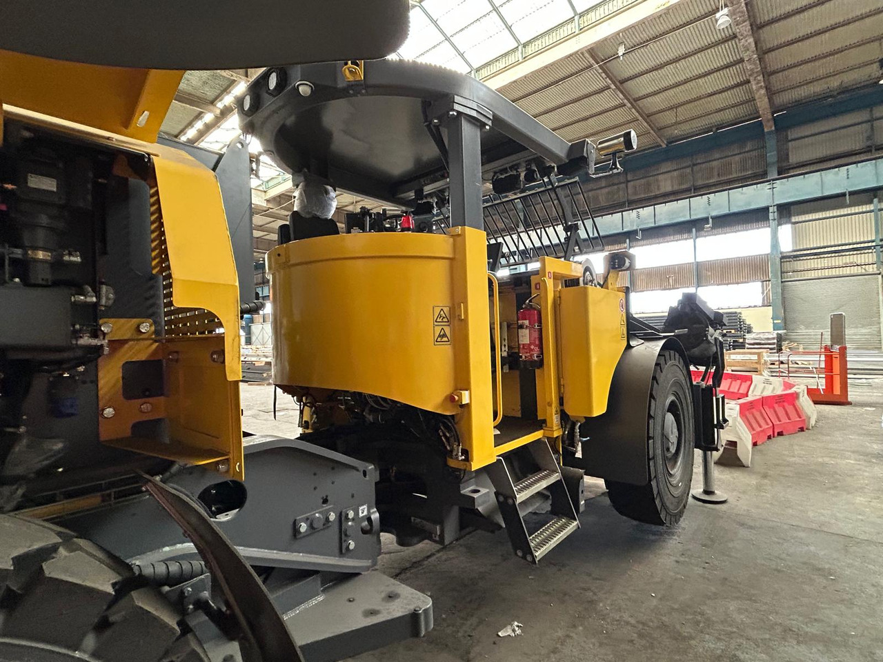 Atlas Copco (Epiroc) Boltec EC - Horizontaal gestuurd boren: afbeelding 5 Atlas Copco (Epiroc) Boltec EC - Horizontaal gestuurd boren: afbeelding 5