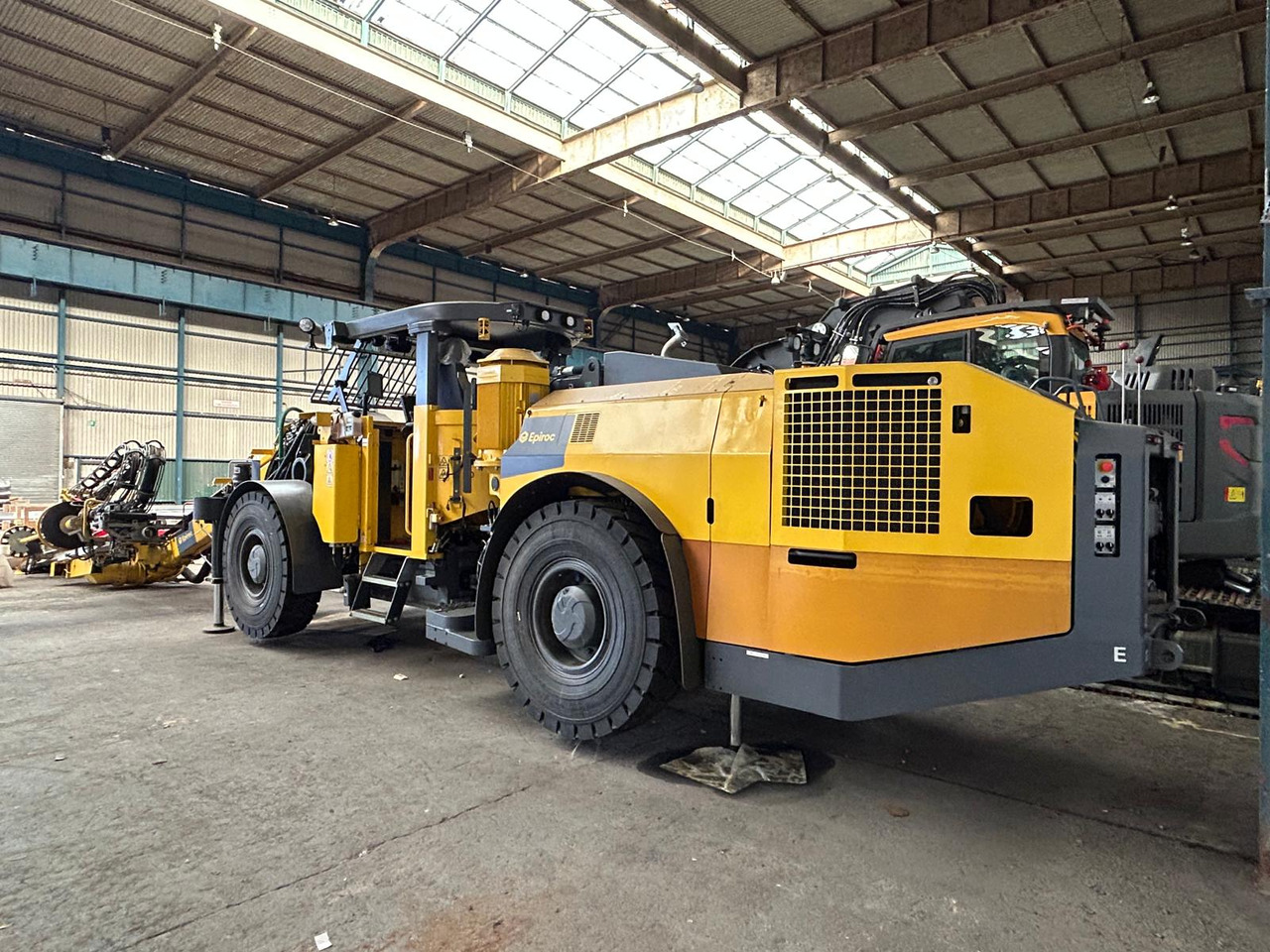 Atlas Copco (Epiroc) Boltec EC - Horizontaal gestuurd boren: afbeelding 4 Atlas Copco (Epiroc) Boltec EC - Horizontaal gestuurd boren: afbeelding 4