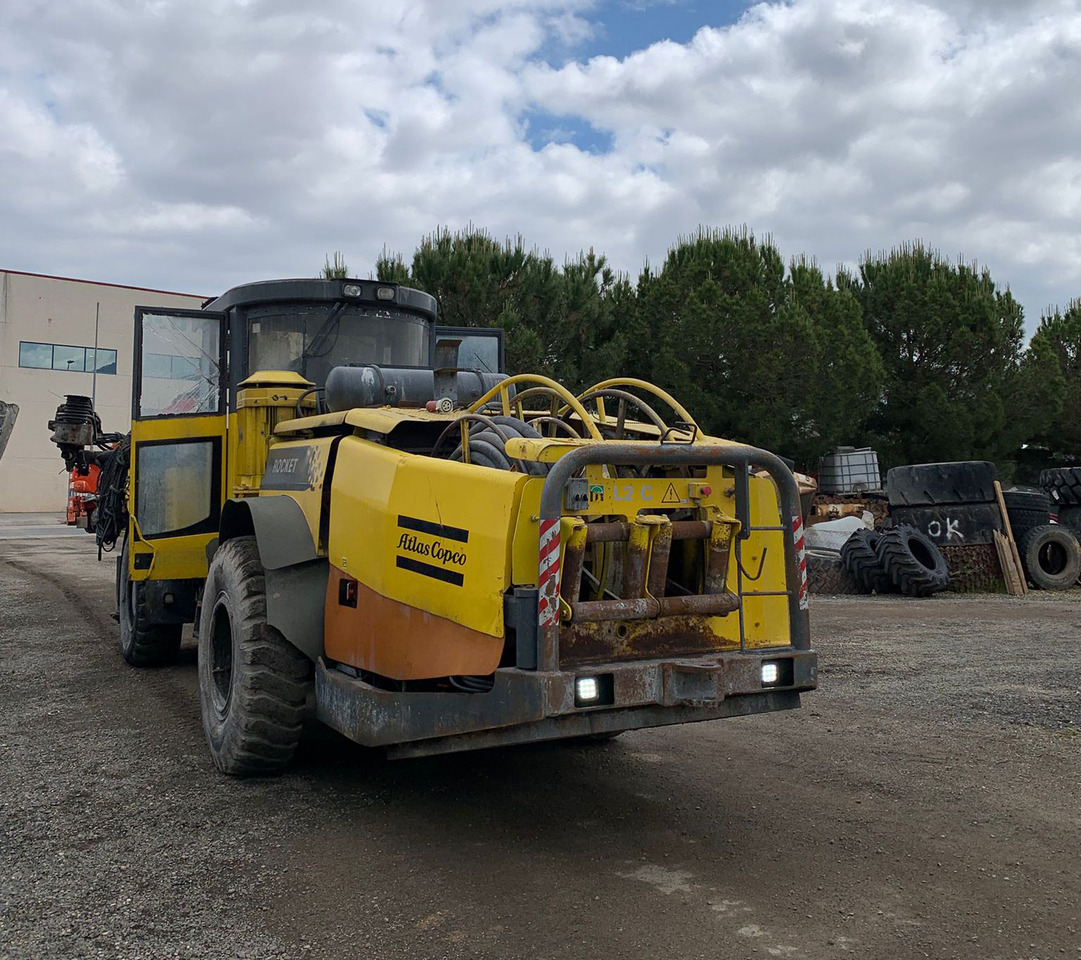 Atlas Copco L2C - Horizontaal gestuurd boren: afbeelding 5 Atlas Copco L2C - Horizontaal gestuurd boren: afbeelding 5
