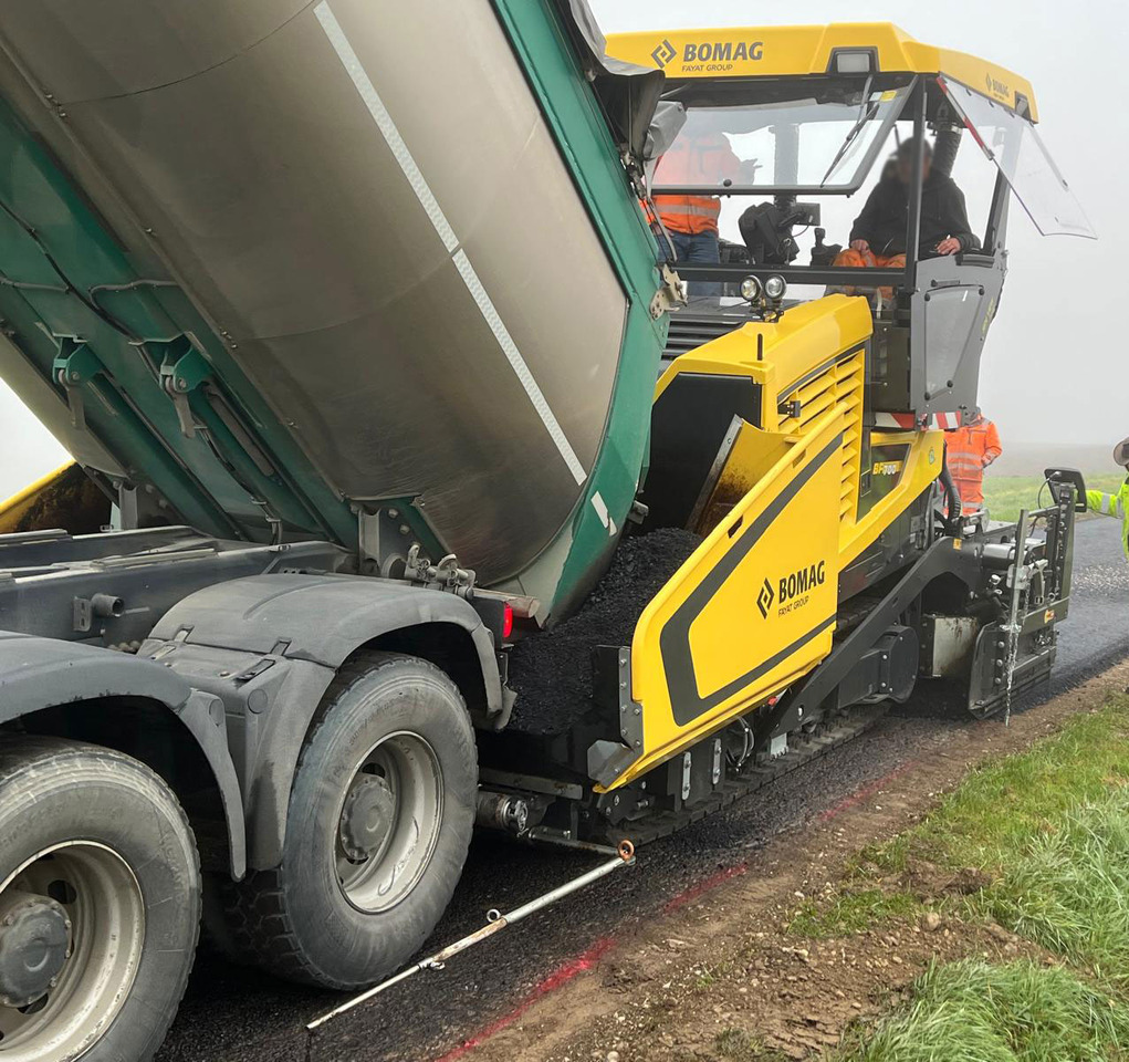 Bomag BF 700 C-3 - Asfaltafwerkmachine: afbeelding 5 Bomag BF 700 C-3 - Asfaltafwerkmachine: afbeelding 5