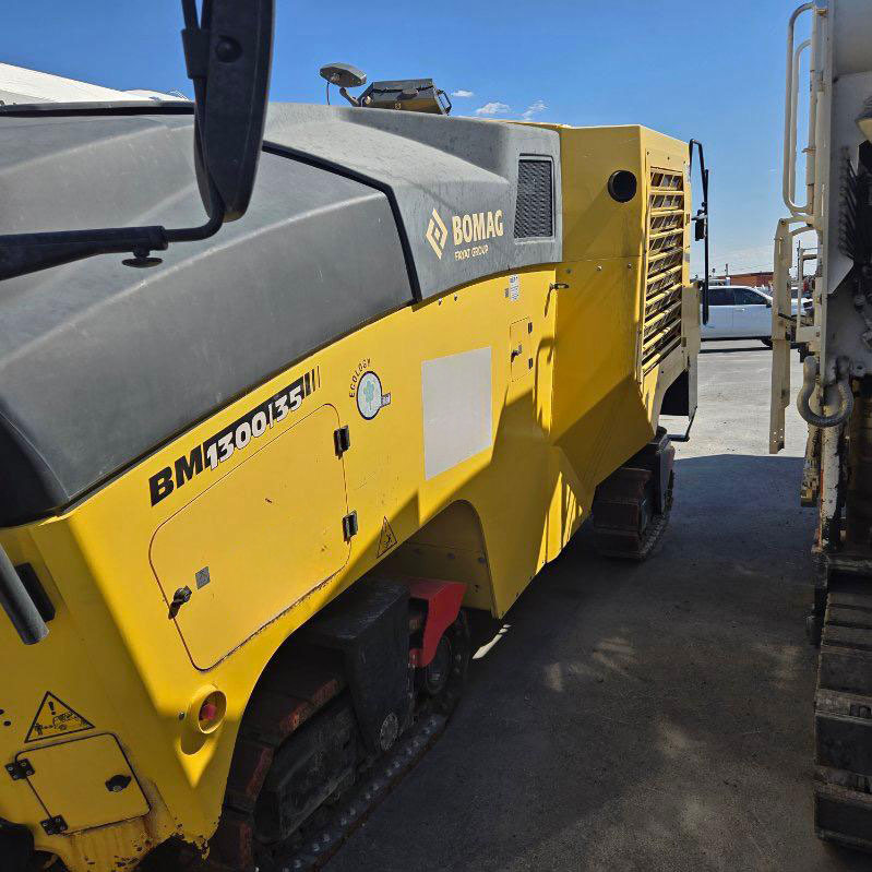 Bomag BM 1300/35 - Asfaltfrees: afbeelding 3 Bomag BM 1300/35 - Asfaltfrees: afbeelding 3
