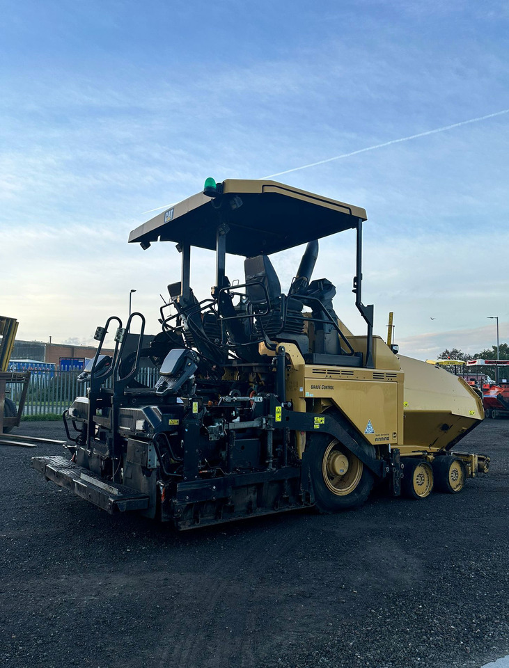 Caterpillar AP500F - Asfaltafwerkmachine: afbeelding 4 Caterpillar AP500F - Asfaltafwerkmachine: afbeelding 4